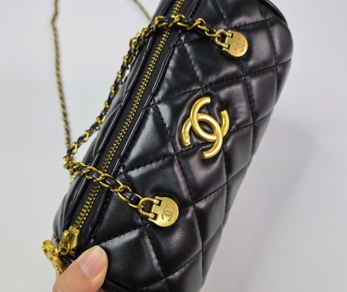 Cập nhật ngay địa chỉ chuyên phân phối túi đựng mỹ phẩm Chanel