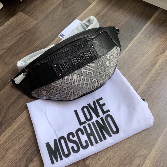 Túi bao tử Love Moschino